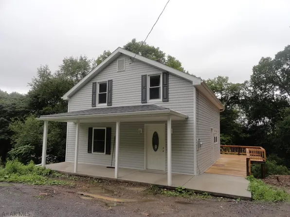 219 Barber Shop Ln, Claysburg, PA 16625