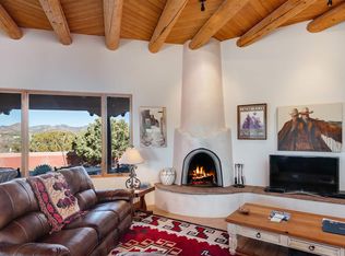 20 Gavilan Rd, Santa Fe, NM 87508