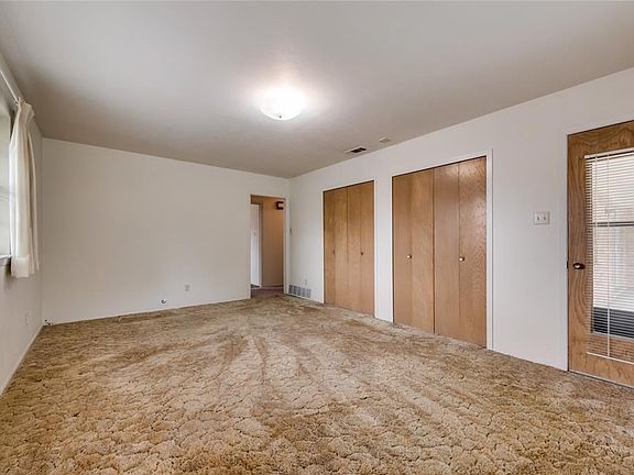 4th image of 1106 Statler Dr