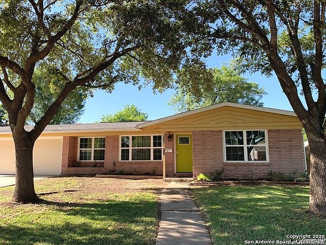 1st image of 327 Teakwood Ln