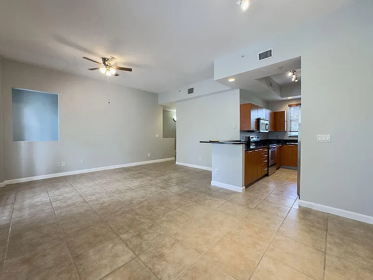 2313 Vintage Dr — Photo 13