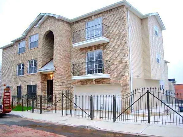 90-92 W Kinney St, Newark, NJ 07102