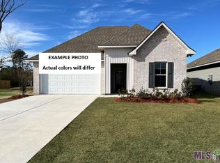 4140 Landsdowne Dr, Avondale, LA 70094