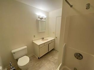 84 Buell St APT 4, Burlington, VT 05401