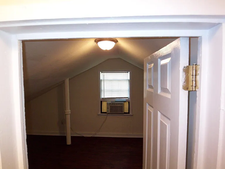 103 Rotary Ave — Photo 37