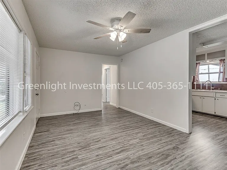 1509 Oelke Dr — Photo 9