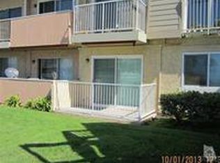 260 E Surfside Dr, Port Hueneme, CA 93041