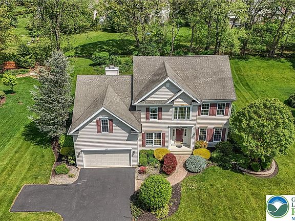 2nd image of 5383 Greenbriar Dr