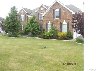 24 Brigam Ln, Hopewell Junction, NY 12533