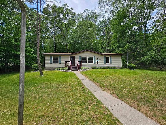 2nd image of 13707 Tisdel Ave NE