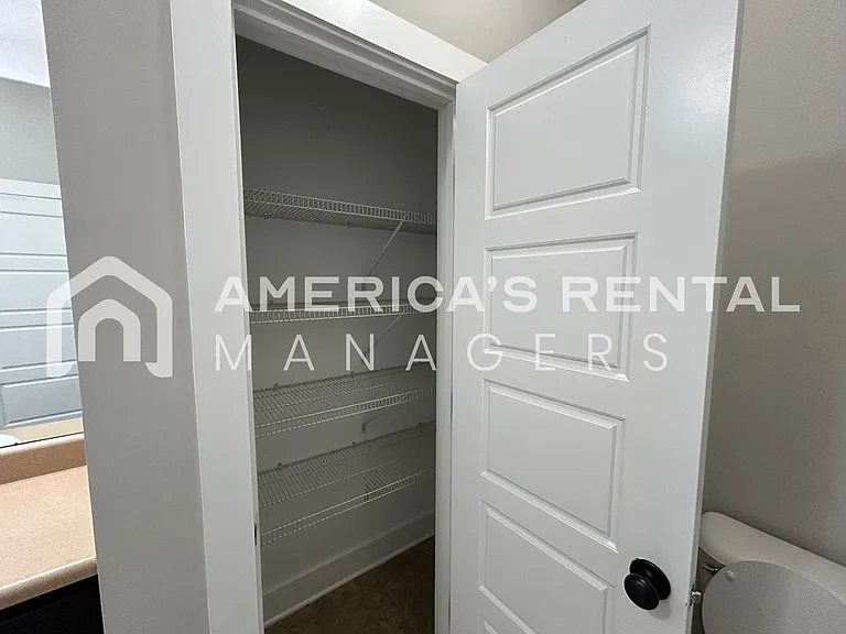 5584 Park Side Rd — Photo 21