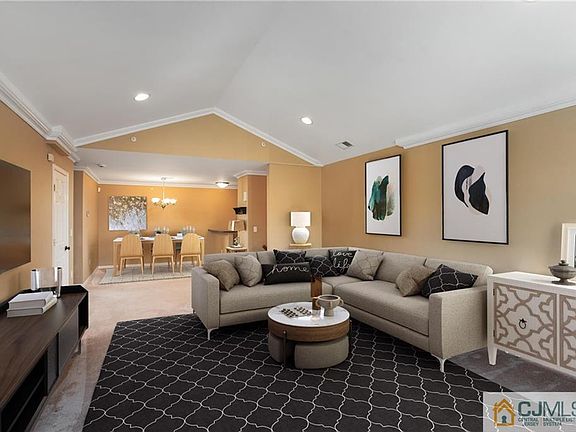 4th image of 52 Lackland Ave