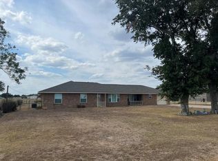566 Schmidt Rd, Sealy, TX 77474