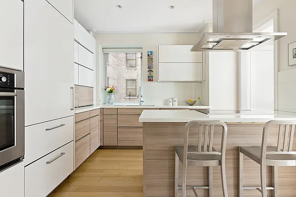 Sold by Corcoran | media 3