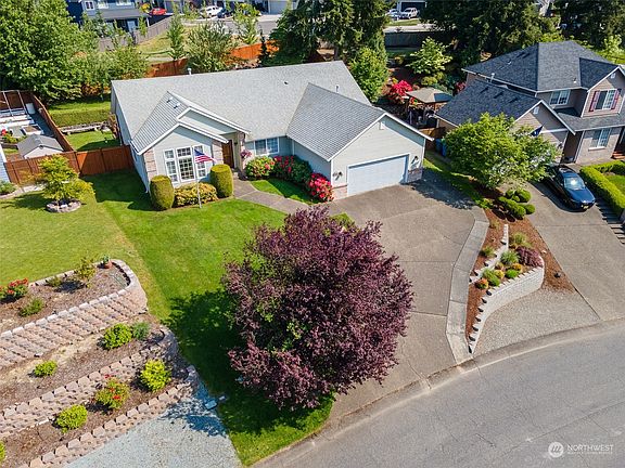 5th image of 8101 196th Avenue E