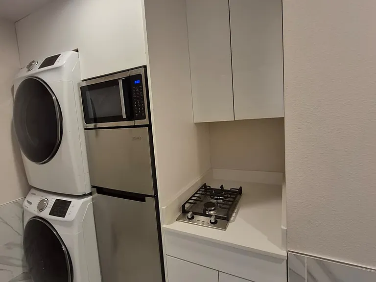 4500 Lake Washington Blvd NE #ADU — Photo 6