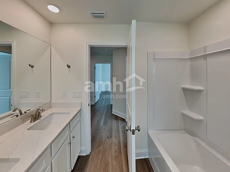 5666 Oesterle Rd — Photo 14
