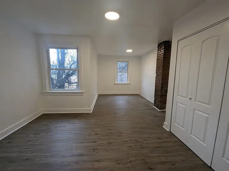 6649 Shetland St — Photo 5