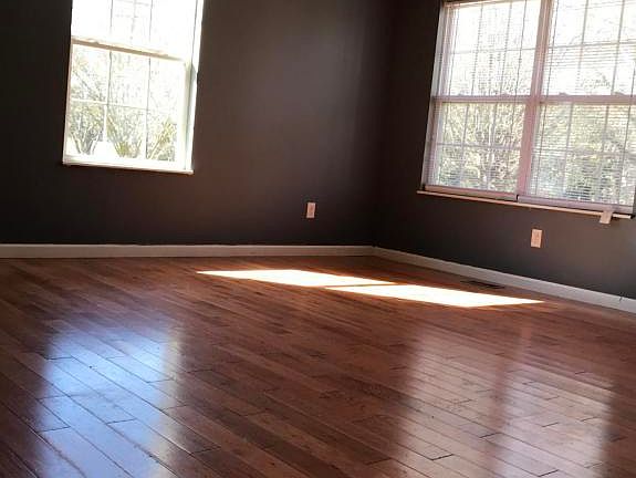 5th image of 1308 Adair Dr