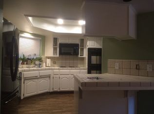 3205 Flintridge Dr, Bakersfield, CA 93306