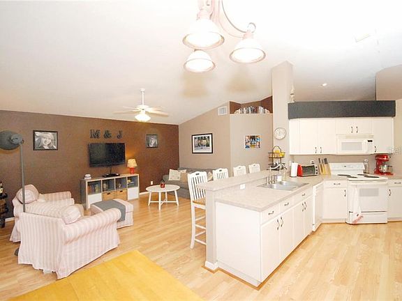 2nd image of 1207 Jolley Ct