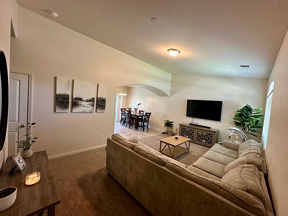 5th image of 5206 Canaveral Dr