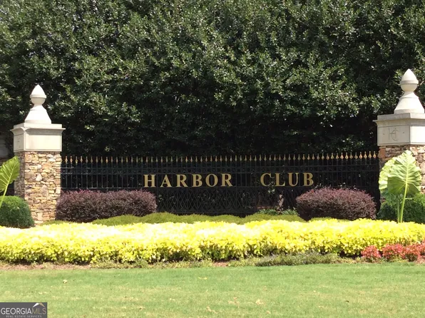 1060 Pinehurst Dr, Greensboro, GA 30642