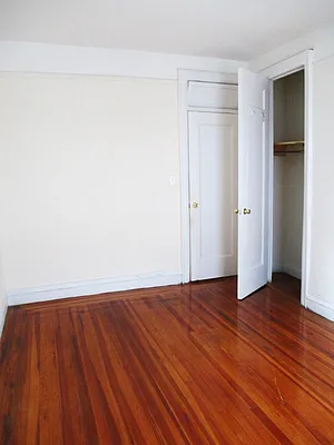 Rented by Bohemia Realty Group | media 18