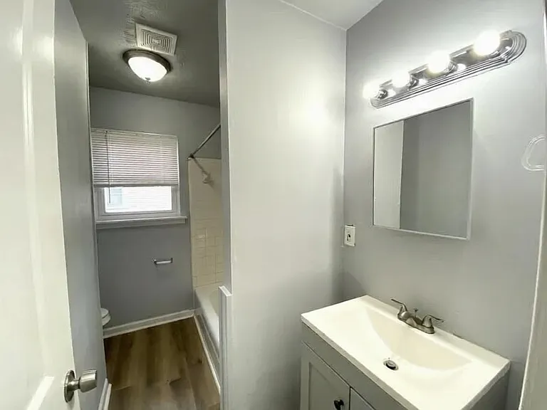 533 Branham Ave SW — Photo 10