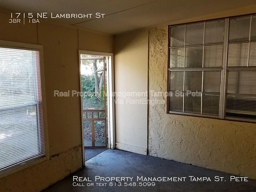 3 bed, 1.0 bath, 1070 sqft, $1,850 — Photo 3