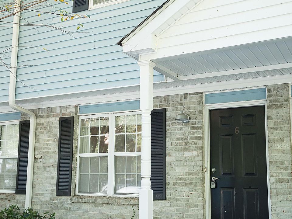 1st image of 507 Stinson Dr #6E
