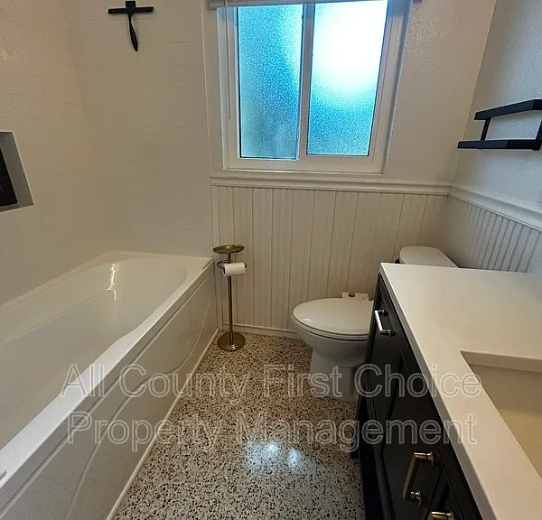 2819 53rd St N — Photo 10