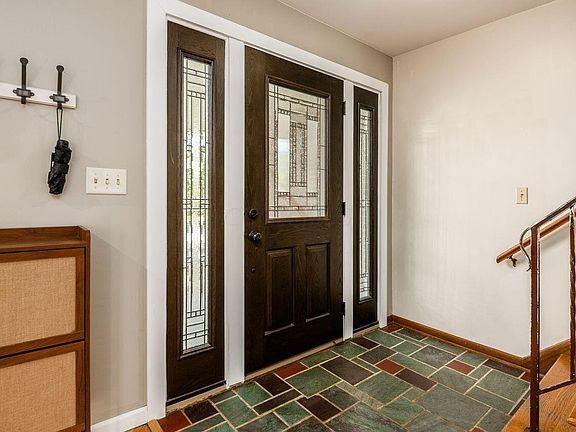 5th image of 5709 Firwood Pl