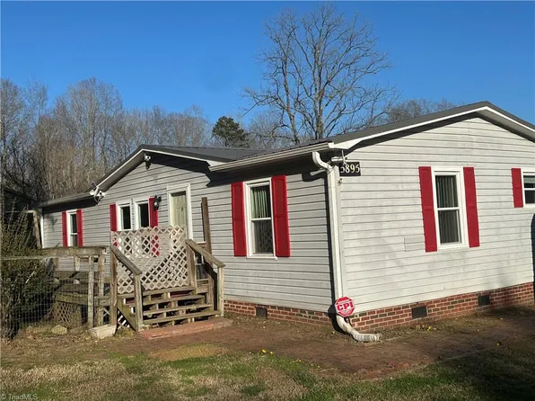 5895 Bethania Tobaccoville Rd, Pfafftown, NC 27040