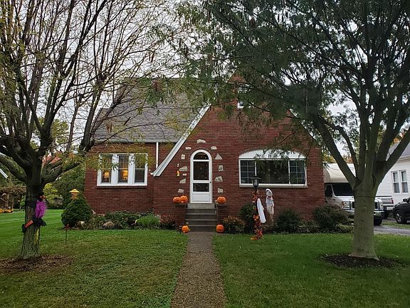 2nd image of 320 Columbus Ave Lot 2