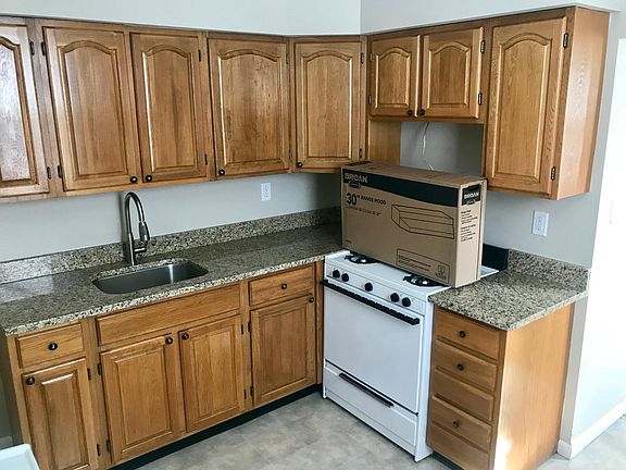 3rd image of 6600 Cleveland Ave #1