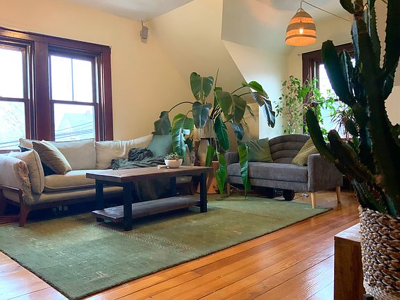 4th image of 9 Prospect Hill Ave #3