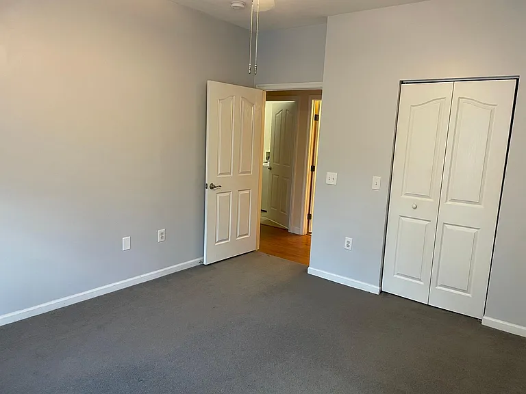 12824 Madison Pointe Cir #201 — Photo 33
