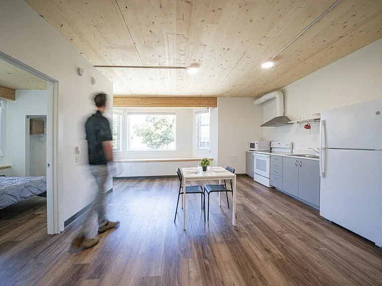 Chiles House — Photo 10