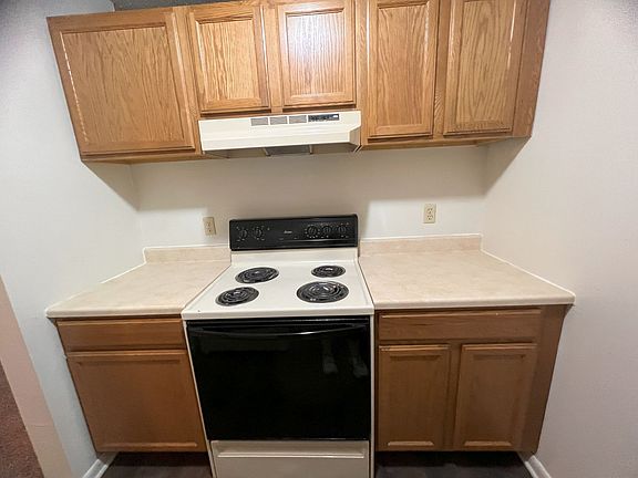 2nd image of 1819 University Dr #A5