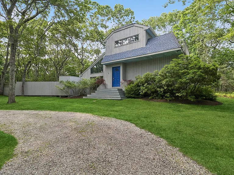 31 Montauk Ave — Photo 33