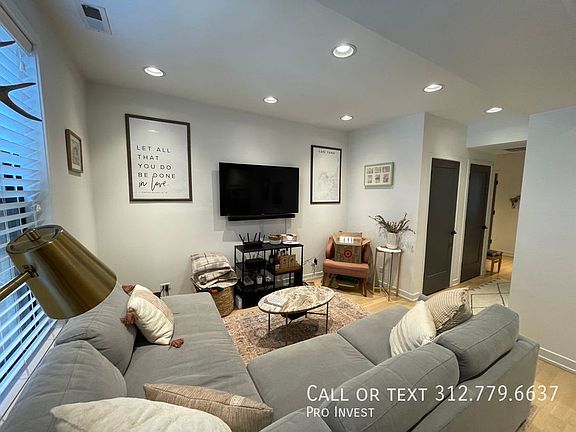 4th image of 1242 W Huron St Unit 2