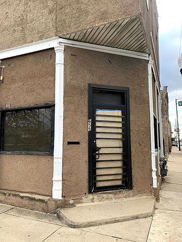 1st image of 655 N Cicero Ave