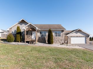 1346 Hodges Bend Rd, Sevierville, TN 37876