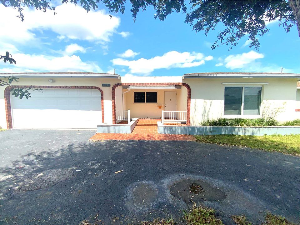 1st image of 11941 NW 31st Street