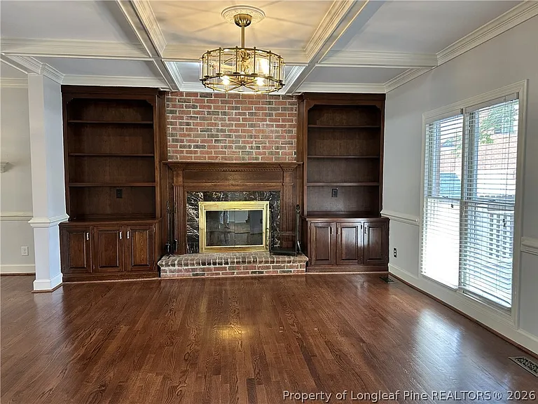 493 Kingsford Rd — Photo 8