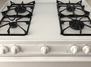 Villa Los Pinos Apartments, Whittier, CA 90604