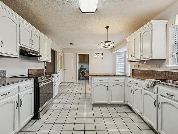 5th image of 20076 Vineyard Rd