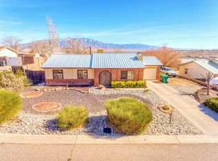 320 Limestone Ct NE, Rio Rancho, NM 87124