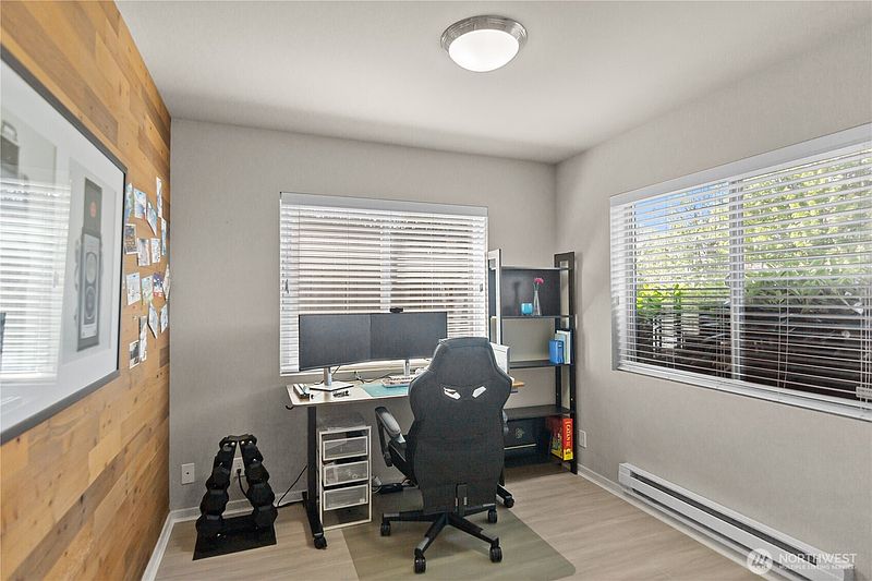 3rd image of 314 Bremerton Avenue NE